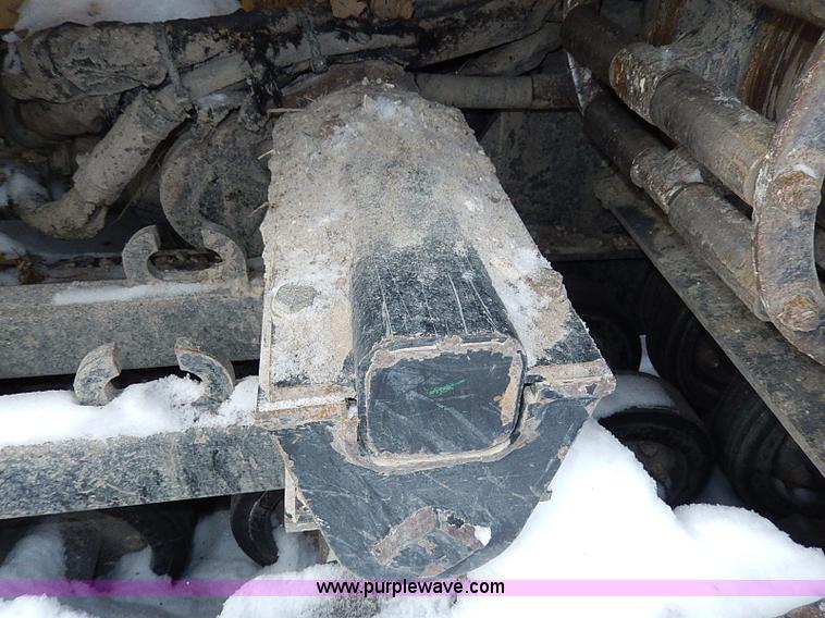 image for item H1369 2005 Caterpillar 277B skid steer