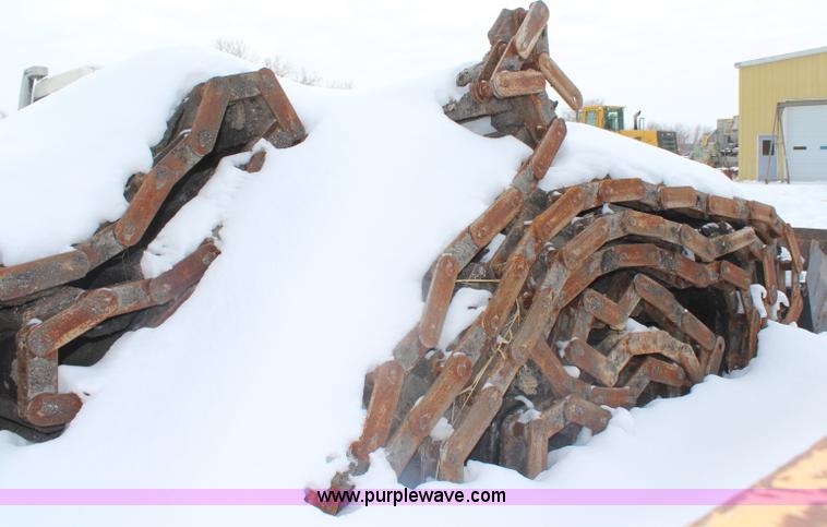 image for item H1372 Blaw-Knox MC30 material transfer machine