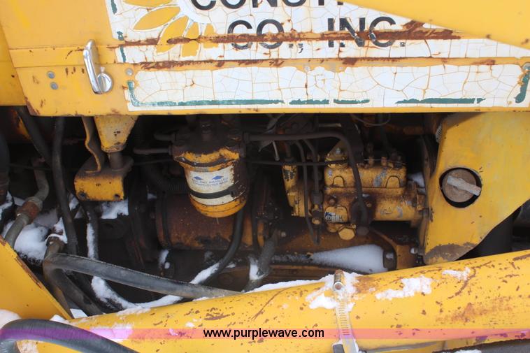 image for item H7791 Ford 445 backhoe