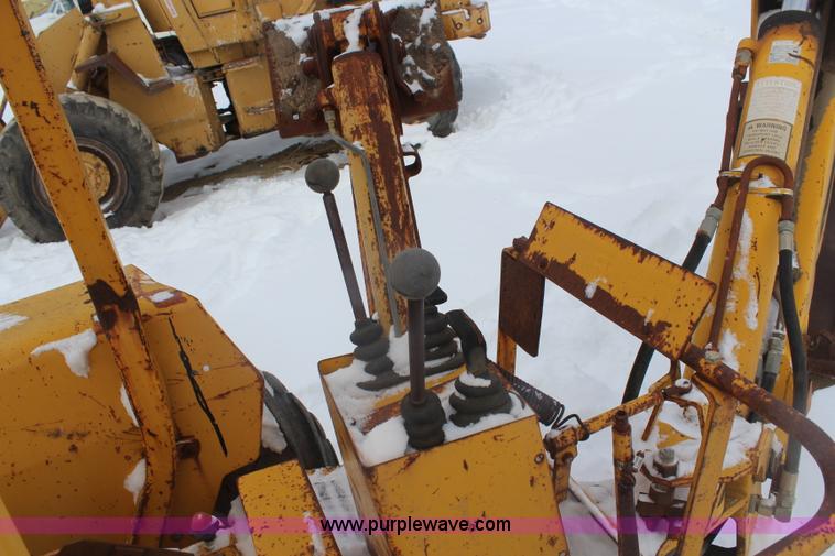 image for item H7791 Ford 445 backhoe