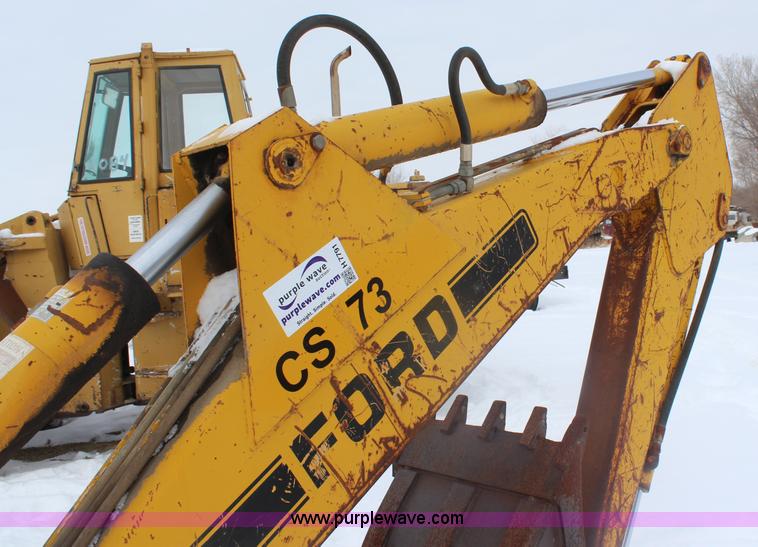 image for item H7791 Ford 445 backhoe