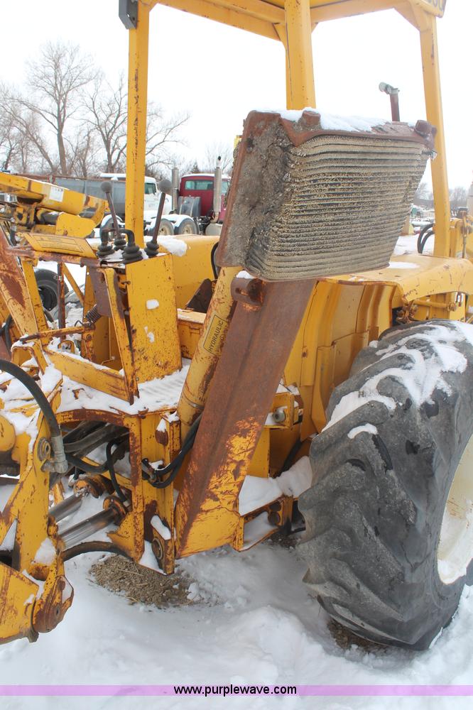 image for item H7791 Ford 445 backhoe