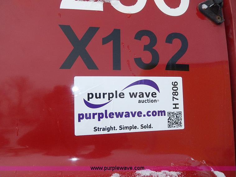 image for item H7806 1997 Ford LTL9000 semi truck