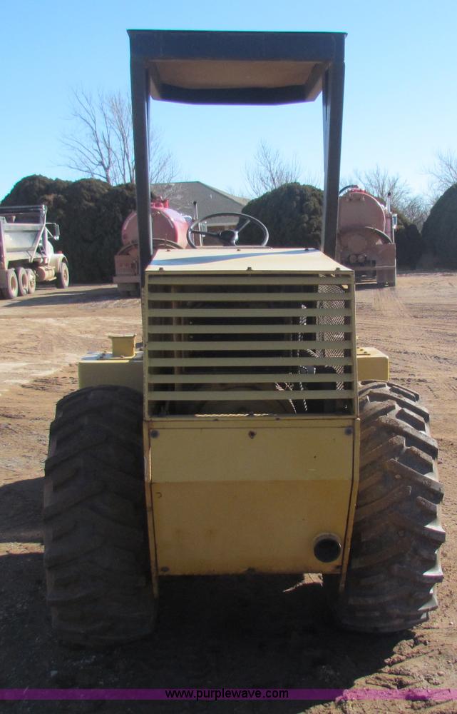 image for item AE9039 1983 BK Duomat vibratory roller