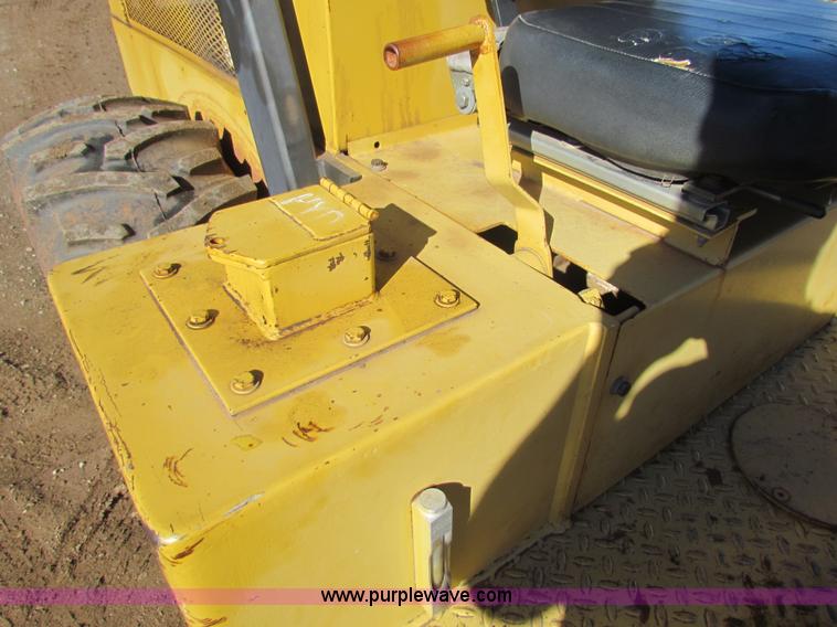 image for item AE9039 1983 BK Duomat vibratory roller