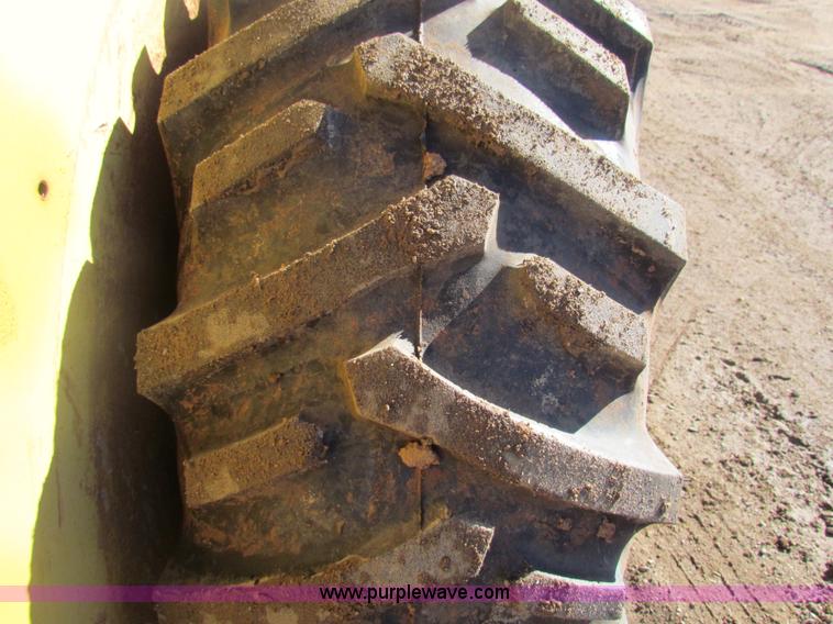 image for item AE9039 1983 BK Duomat vibratory roller