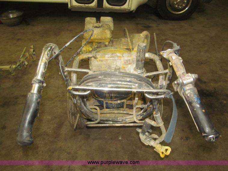 image for item AE9358 Graco Line Lazer II Smart Control pavement marking/striping machine