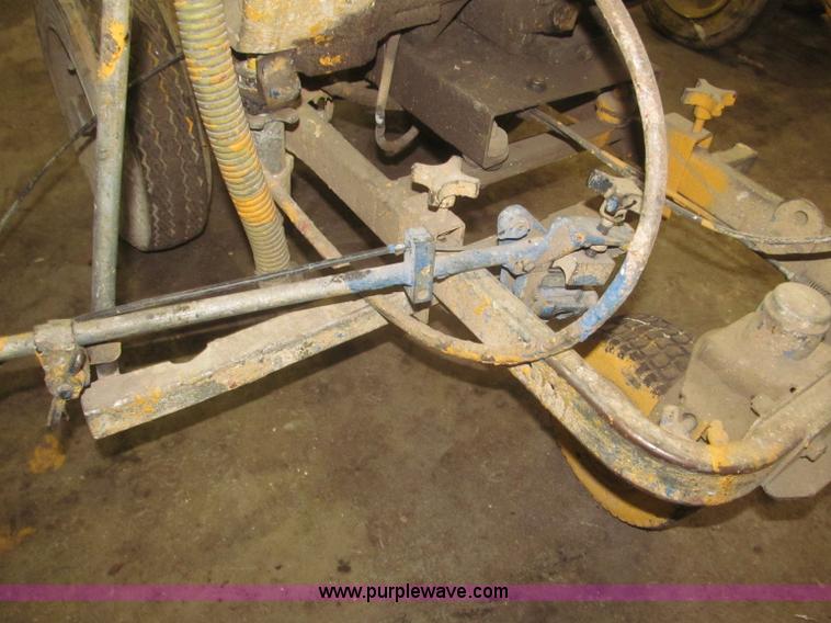 image for item AE9358 Graco Line Lazer II Smart Control pavement marking/striping machine