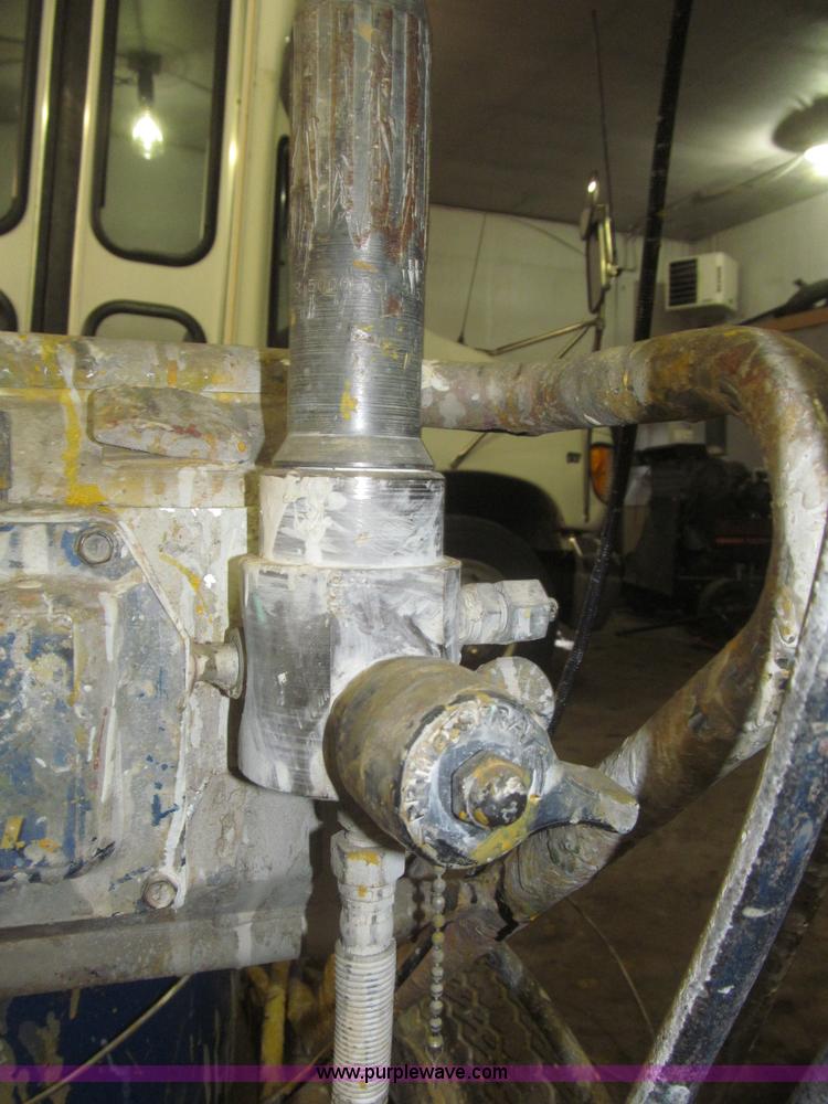 image for item AE9358 Graco Line Lazer II Smart Control pavement marking/striping machine