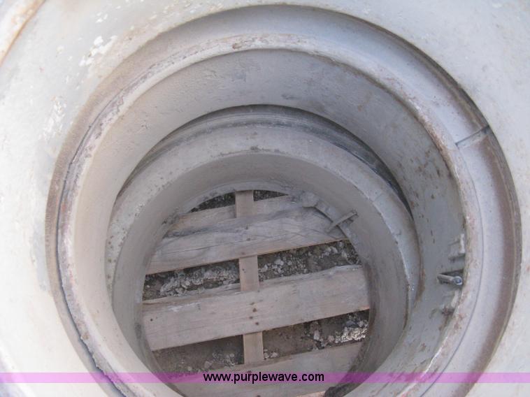 image for item AX9966 (7) truck tires and ring wheels