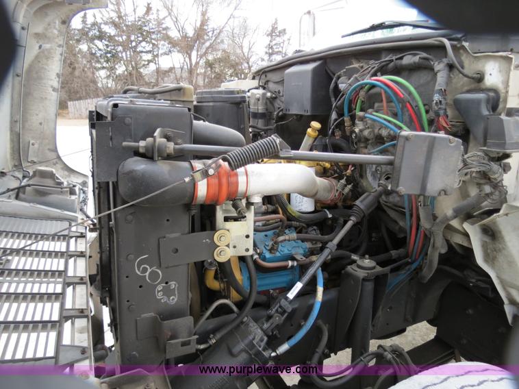 image for item B4819 2000 GMC C7500 fuel truck