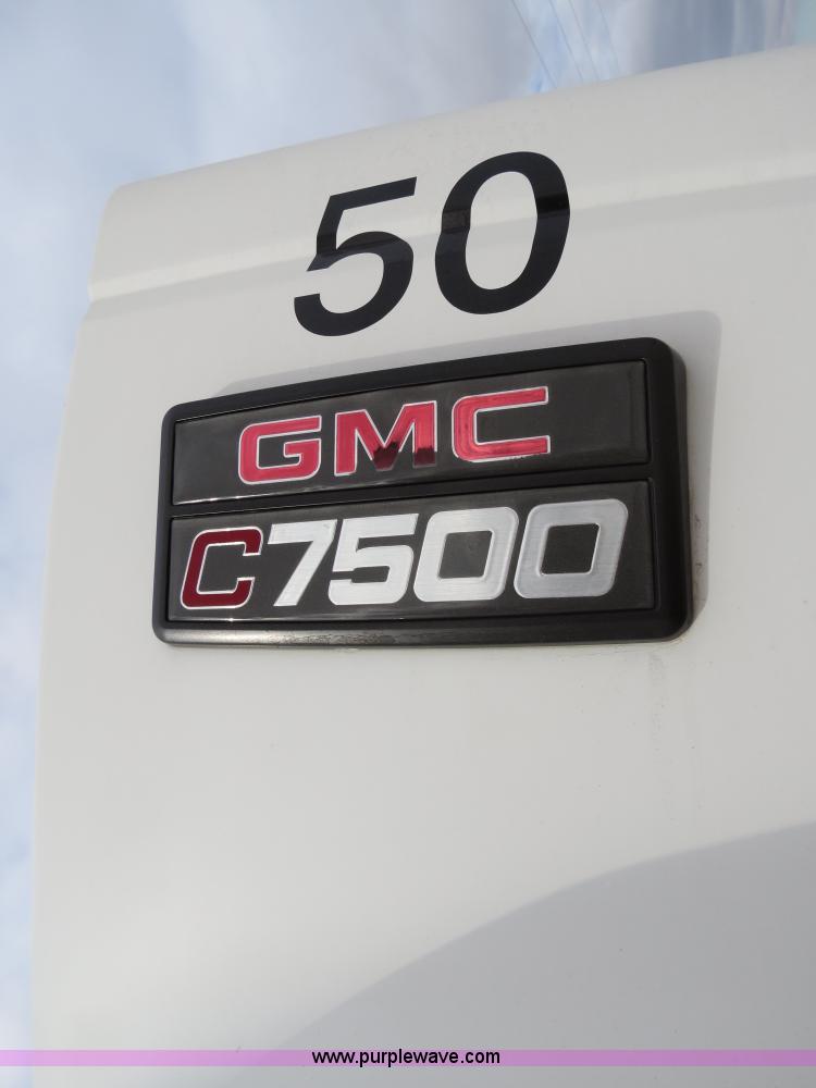 image for item B4819 2000 GMC C7500 fuel truck