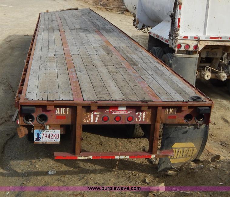image for item B4853 1991 Trailmobile 48' flatbed trailer