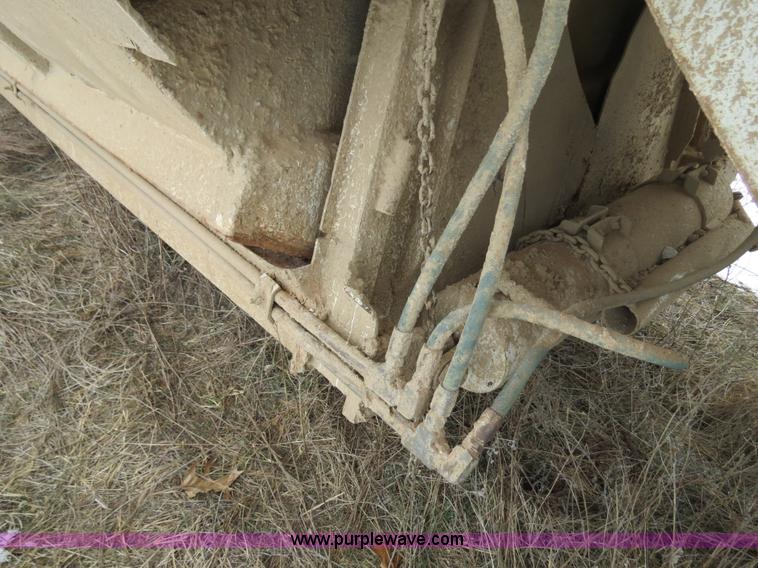 image for item B4867 1988 Red River 20 ton belly dump trailer
