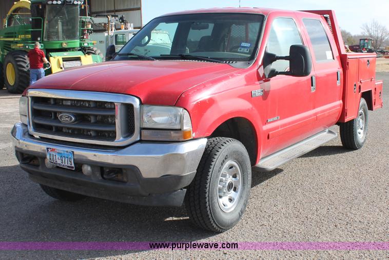 image for item C3733 2002 Ford F250 Super Duty Crew Cab service truck
