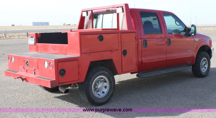 image for item C3733 2002 Ford F250 Super Duty Crew Cab service truck