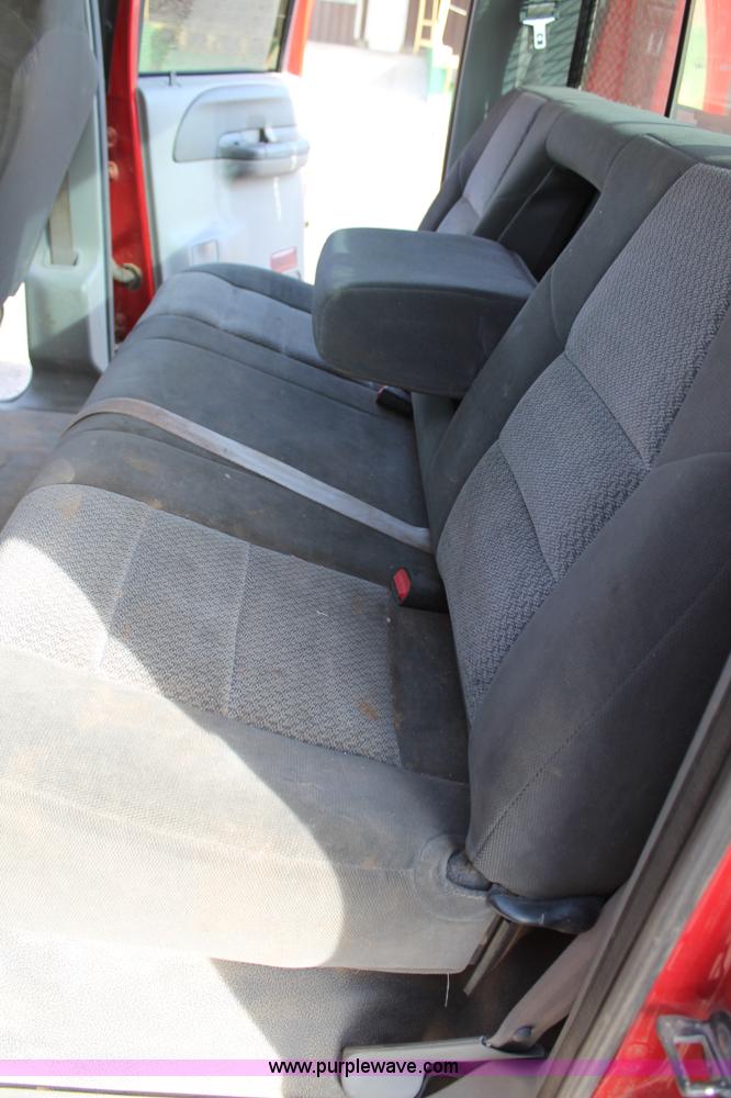 image for item C3733 2002 Ford F250 Super Duty Crew Cab service truck