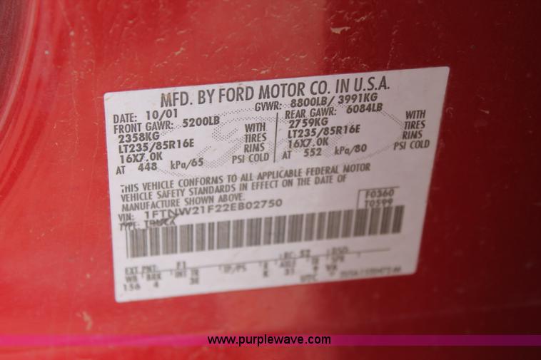 image for item C3733 2002 Ford F250 Super Duty Crew Cab service truck