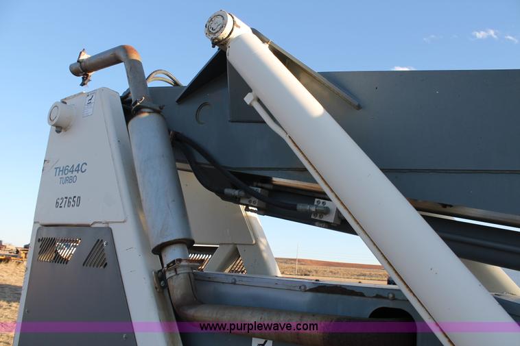 image for item C3746 2004 Terex TH644C telehandler