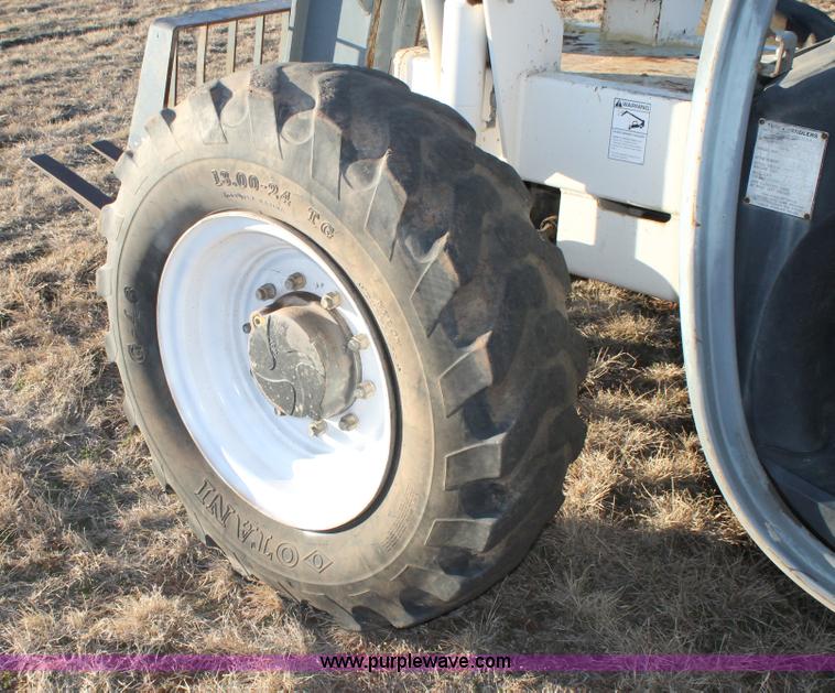 image for item C3746 2004 Terex TH644C telehandler