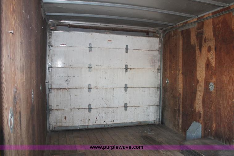 image for item C3747 2001 Ford Econoline E450 box truck