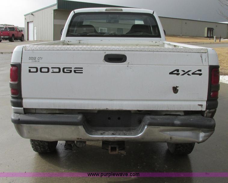 image for item F4838 2001 Dodge Ram 2500 Laramie SLT Quad Cab pickup truck