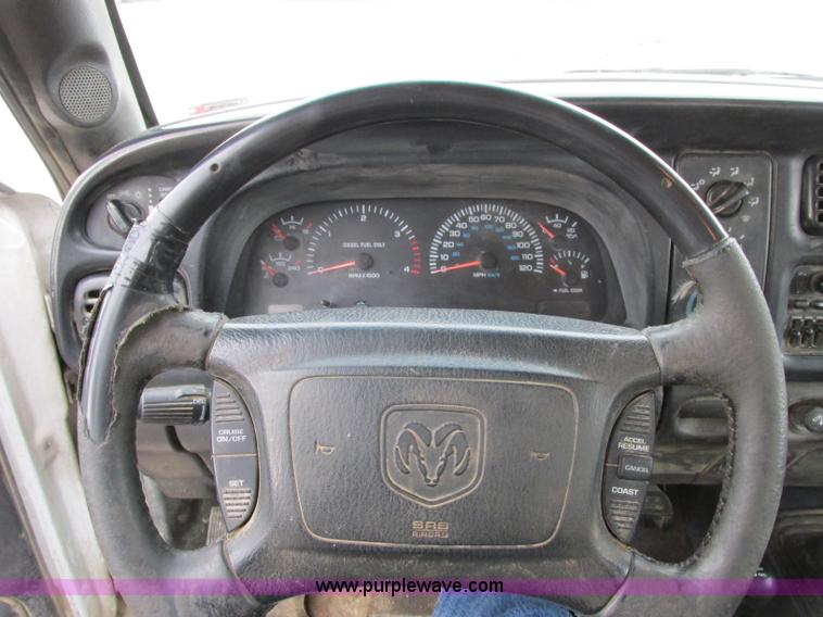 image for item F4838 2001 Dodge Ram 2500 Laramie SLT Quad Cab pickup truck