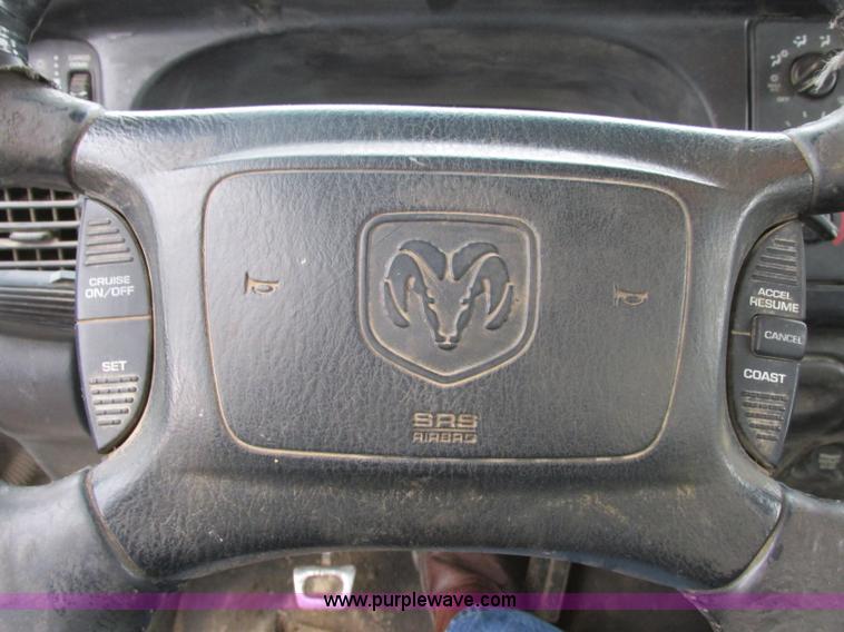 image for item F4838 2001 Dodge Ram 2500 Laramie SLT Quad Cab pickup truck