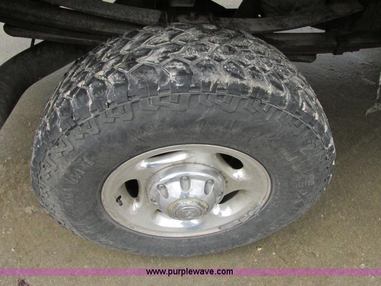 image for item F4838 2001 Dodge Ram 2500 Laramie SLT Quad Cab pickup truck