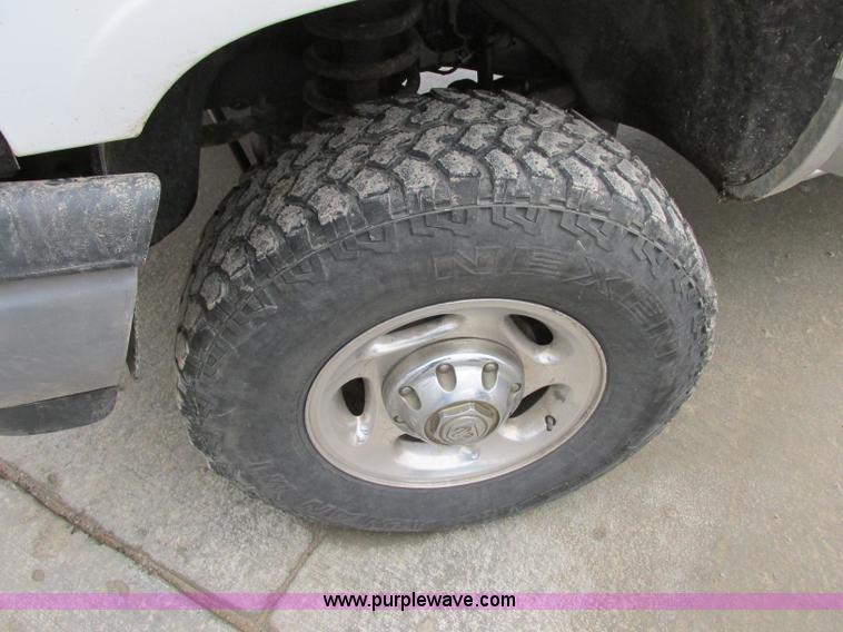 image for item F4838 2001 Dodge Ram 2500 Laramie SLT Quad Cab pickup truck