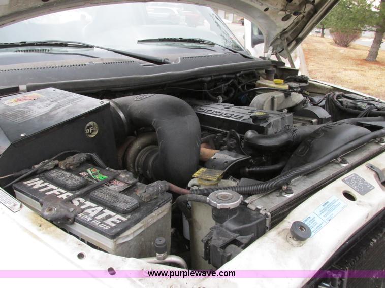 image for item F4838 2001 Dodge Ram 2500 Laramie SLT Quad Cab pickup truck