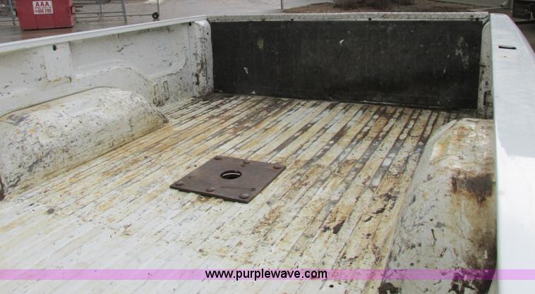 image for item F4838 2001 Dodge Ram 2500 Laramie SLT Quad Cab pickup truck