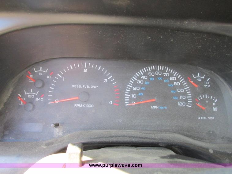 image for item F4839 2000 Dodge Ram 2500 Laramie SLT Quad Cab pickup truck