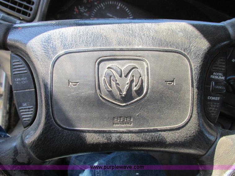 image for item F4839 2000 Dodge Ram 2500 Laramie SLT Quad Cab pickup truck