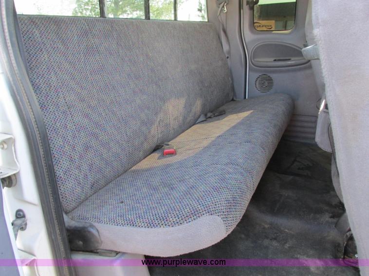 image for item F4839 2000 Dodge Ram 2500 Laramie SLT Quad Cab pickup truck