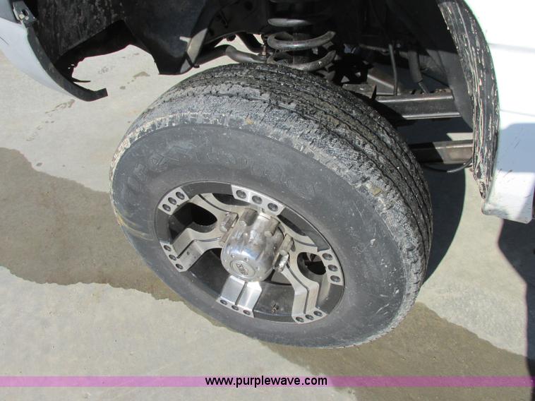 image for item F4839 2000 Dodge Ram 2500 Laramie SLT Quad Cab pickup truck