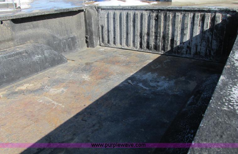 image for item F4839 2000 Dodge Ram 2500 Laramie SLT Quad Cab pickup truck