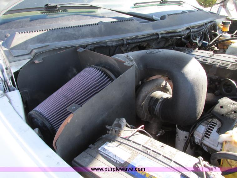 image for item F4839 2000 Dodge Ram 2500 Laramie SLT Quad Cab pickup truck