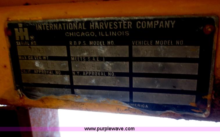 image for item F6770 1975 International TD7E dozer