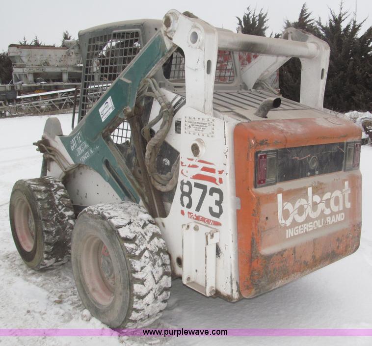 image for item F7236 2000 Bobcat 873G skid steer