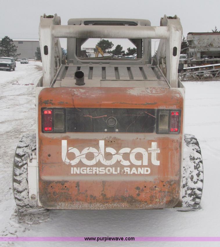 image for item F7236 2000 Bobcat 873G skid steer