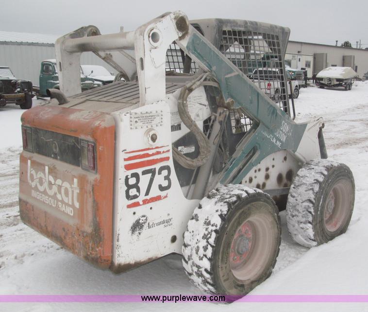 image for item F7236 2000 Bobcat 873G skid steer