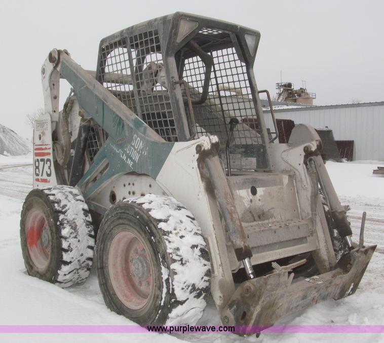 image for item F7236 2000 Bobcat 873G skid steer