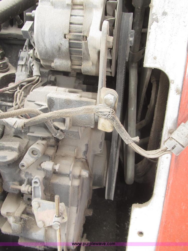 image for item F7236 2000 Bobcat 873G skid steer