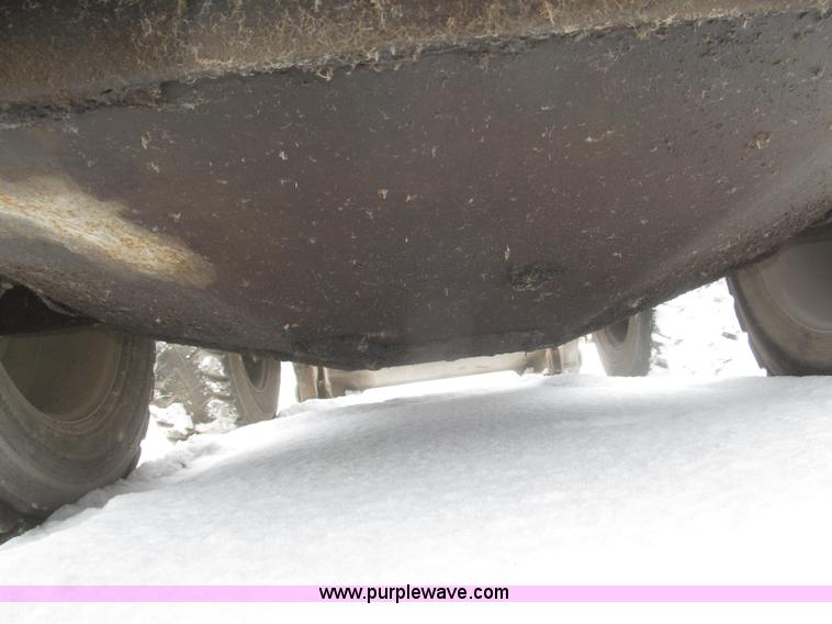 image for item F7236 2000 Bobcat 873G skid steer