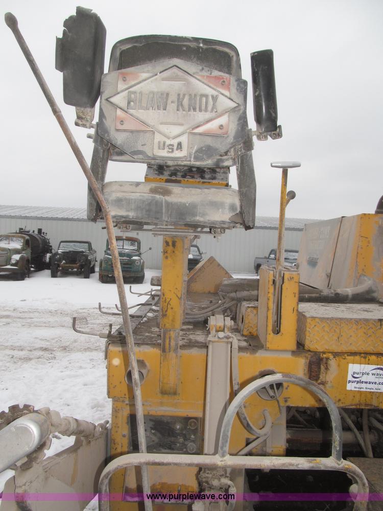 image for item F7237 1978 Blaw-Knox PF115 paver