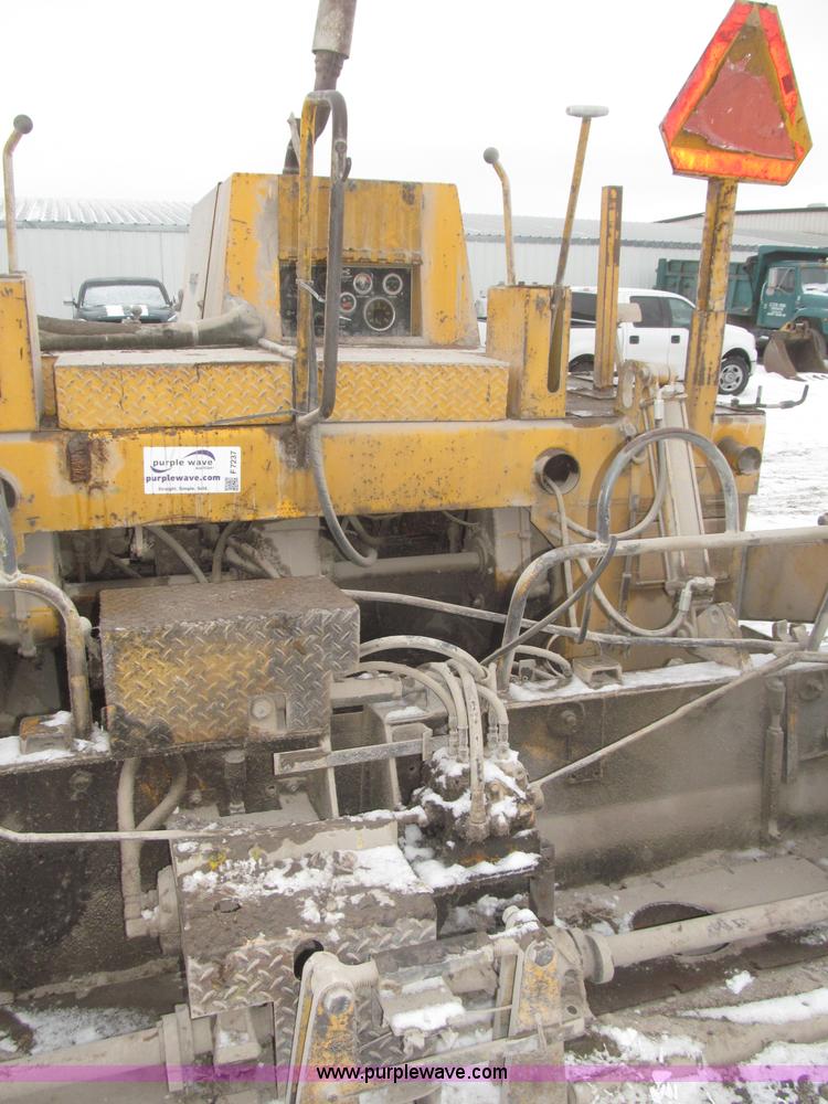 image for item F7237 1978 Blaw-Knox PF115 paver