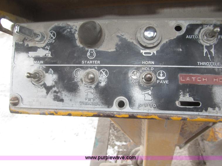 image for item F7237 1978 Blaw-Knox PF115 paver