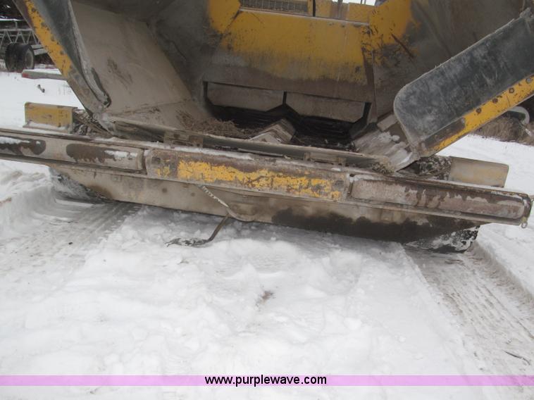 image for item F7237 1978 Blaw-Knox PF115 paver