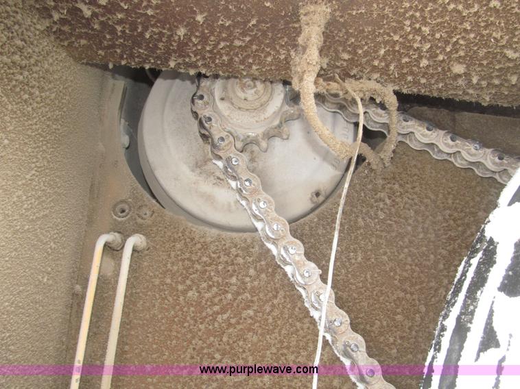 image for item F7237 1978 Blaw-Knox PF115 paver